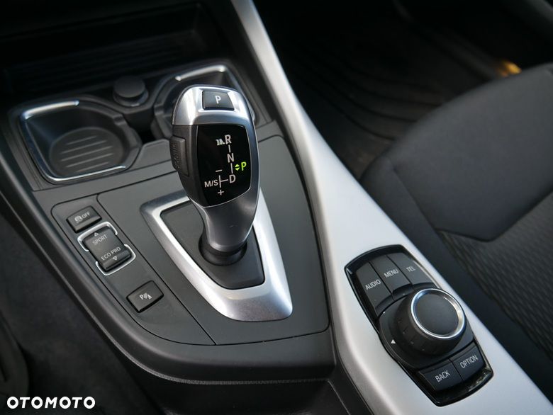 BMW Seria 1 116i Urban Line - 2