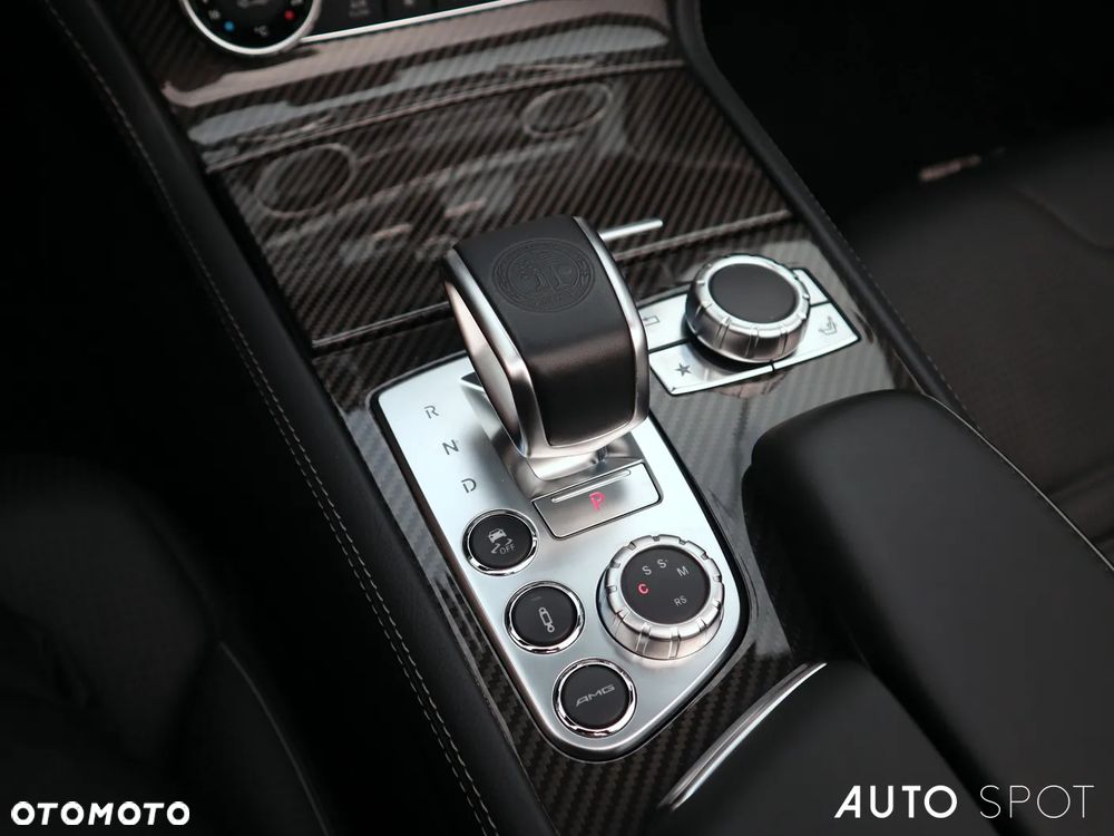 Mercedes-Benz SL 63 AMG AMG Speedshift MCT 7-Gang Sportgetriebe Edition 1 - 39