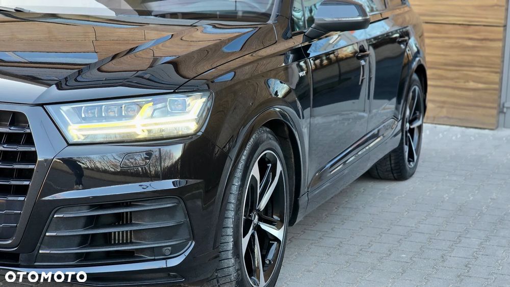 Audi SQ7 - 16