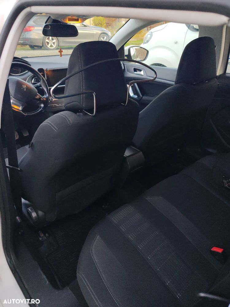 Peugeot 308 1.6 BlueHDi FAP STT EAT6 Active - 6