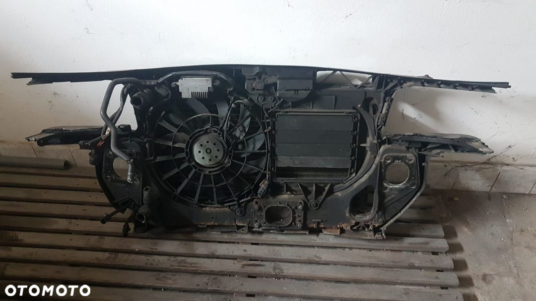 Pas przedni chłodnice wentylator AUDI A4 B6 2.0 FSI Alt - 2