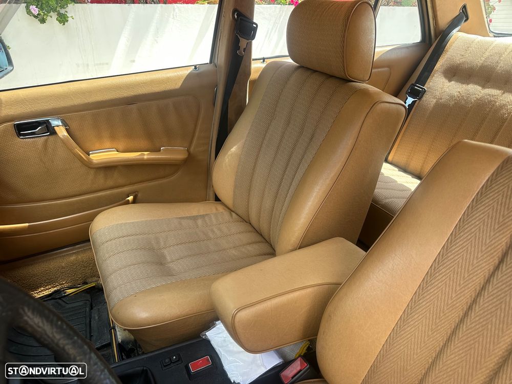 Mercedes-Benz W123 (1976-1986) - 26