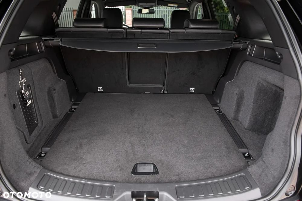 Land Rover Discovery Sport 2.0 Si4 HSE - 33