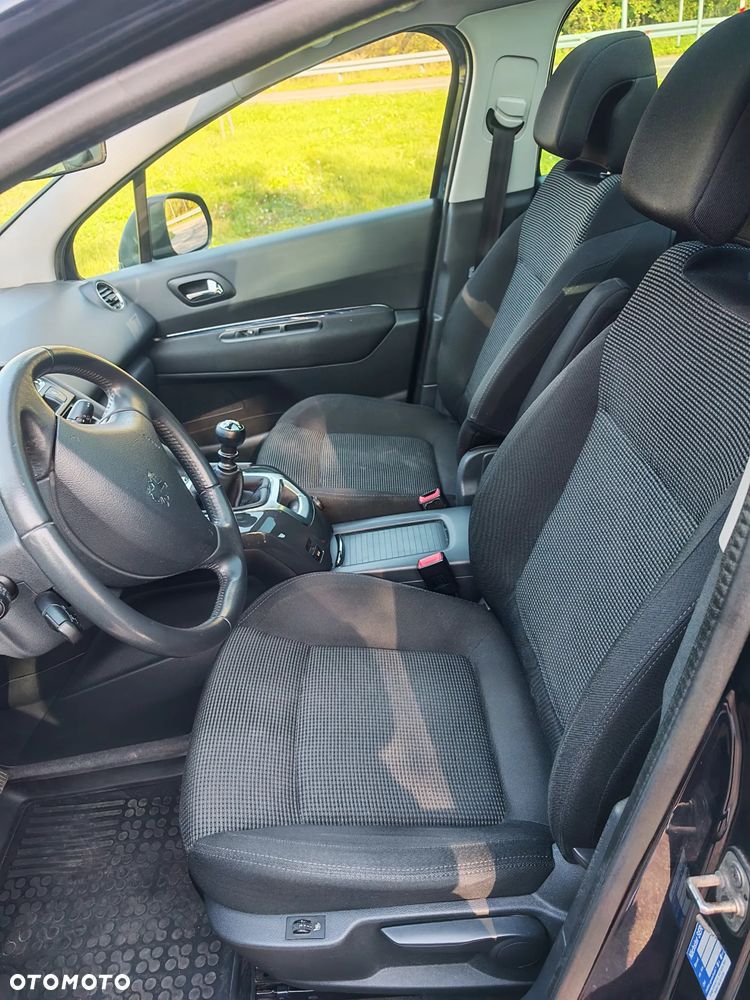 Peugeot 5008 HDI FAP 150 Premium - 22