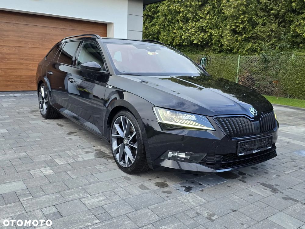 Skoda Superb 2.0 TDI 4x4 DSG Sportline - 3
