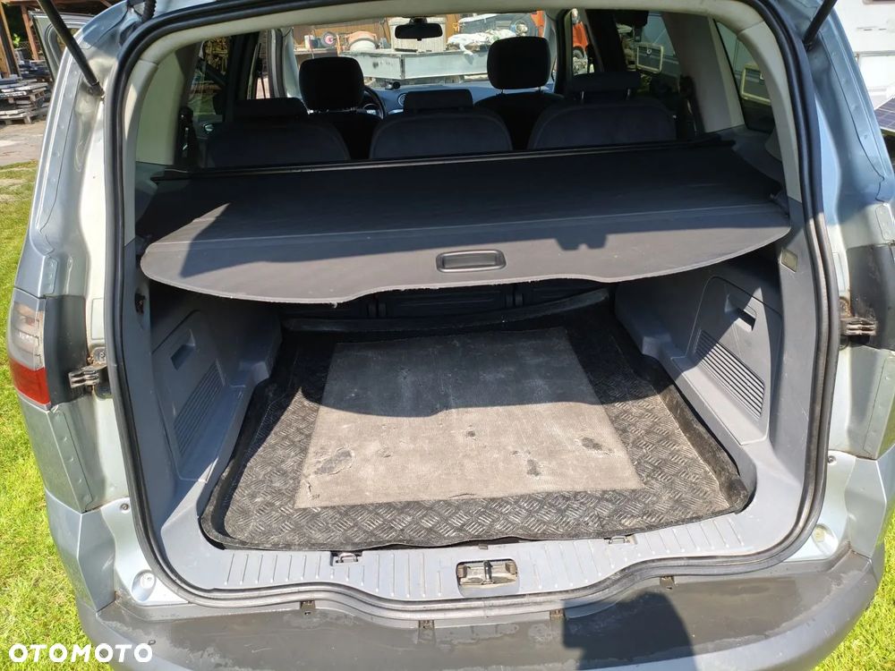 Ford S-Max 2.0 TDCi Ambiente - 24