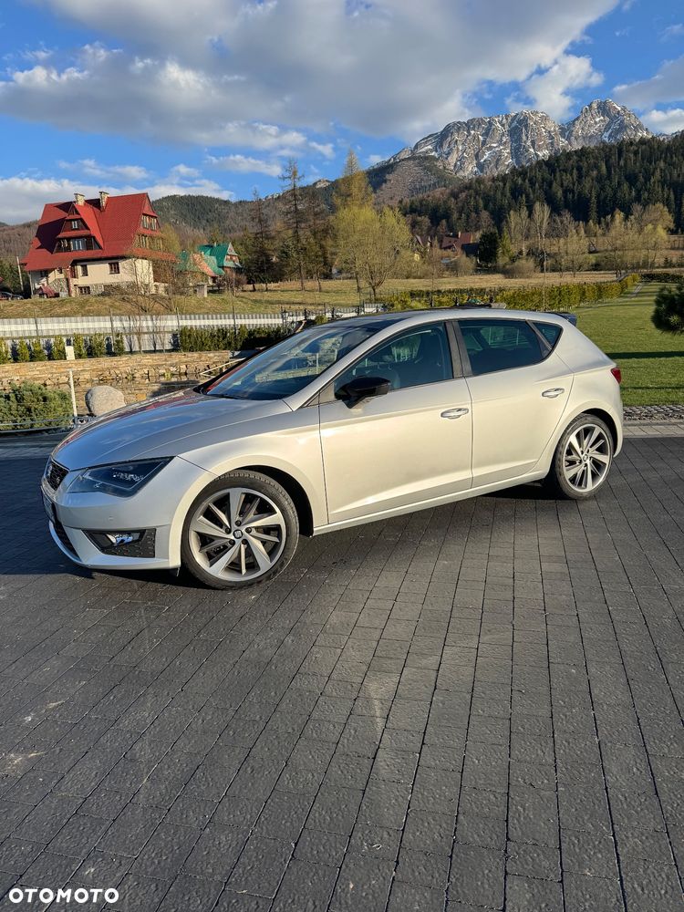 Seat Leon 2.0 TDI FR Black S&S - 2