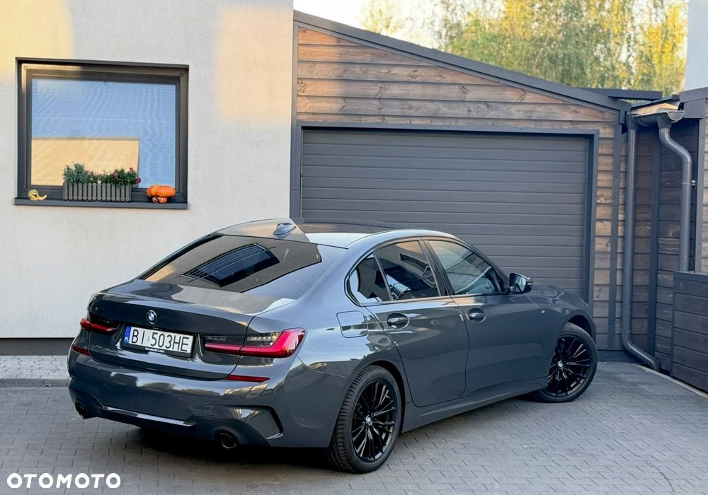 BMW Seria 3 320d xDrive M Sport sport - 18