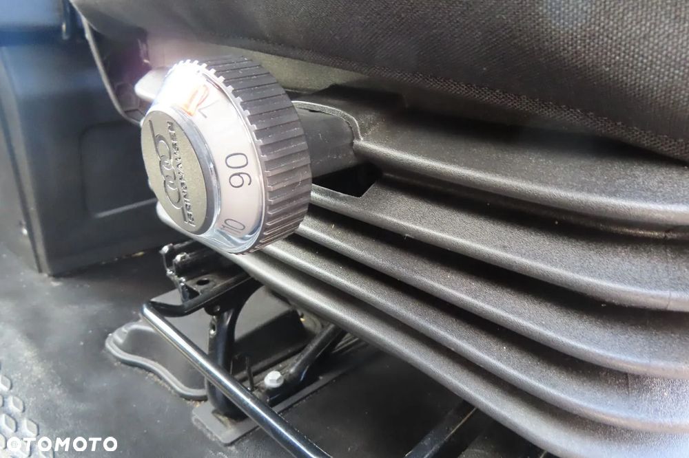 Iveco 3.0 Daily 35C16 kontener winda gwarancja - 15
