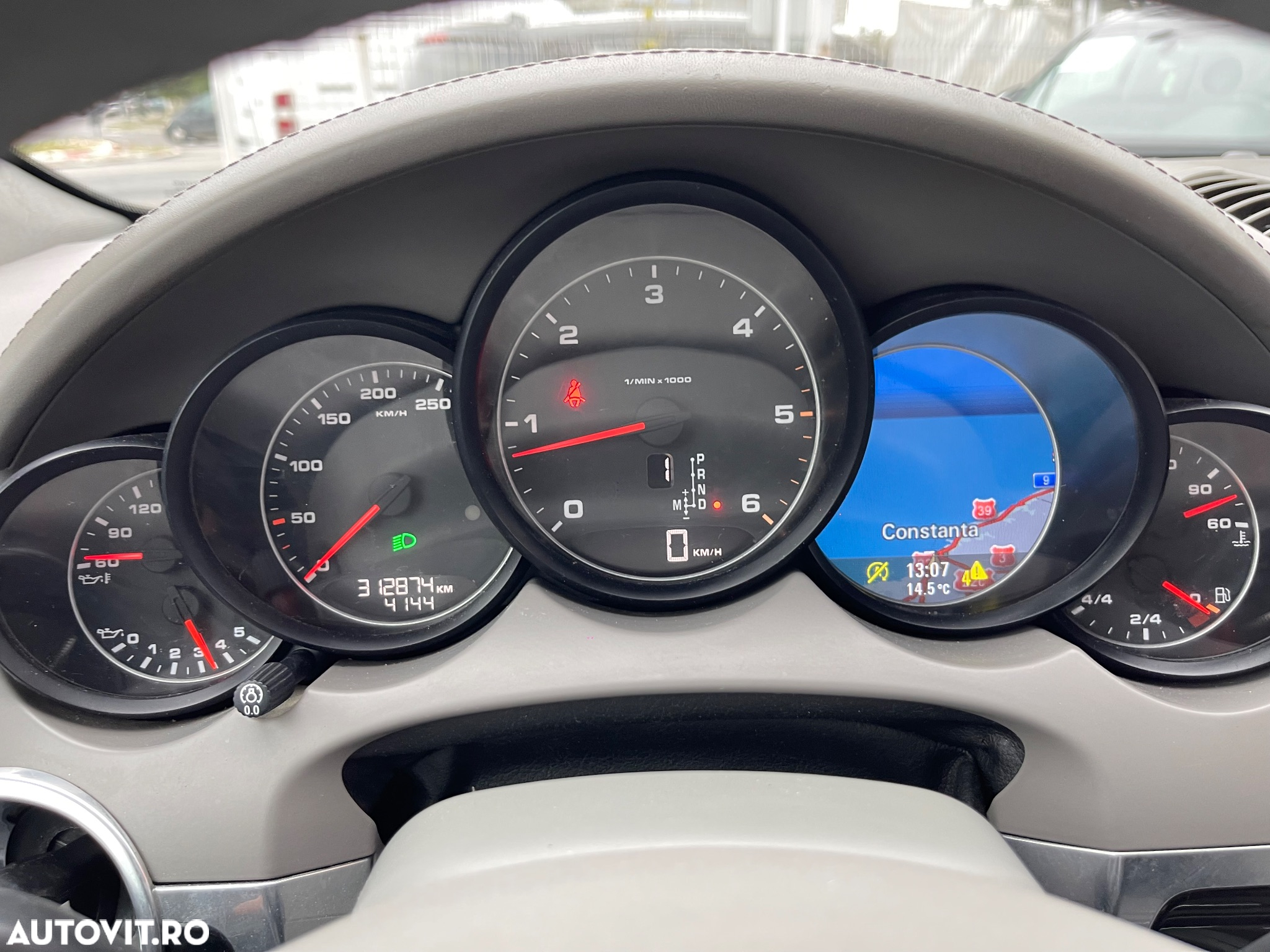 Porsche Cayenne 3.0TD TipTronic - 34