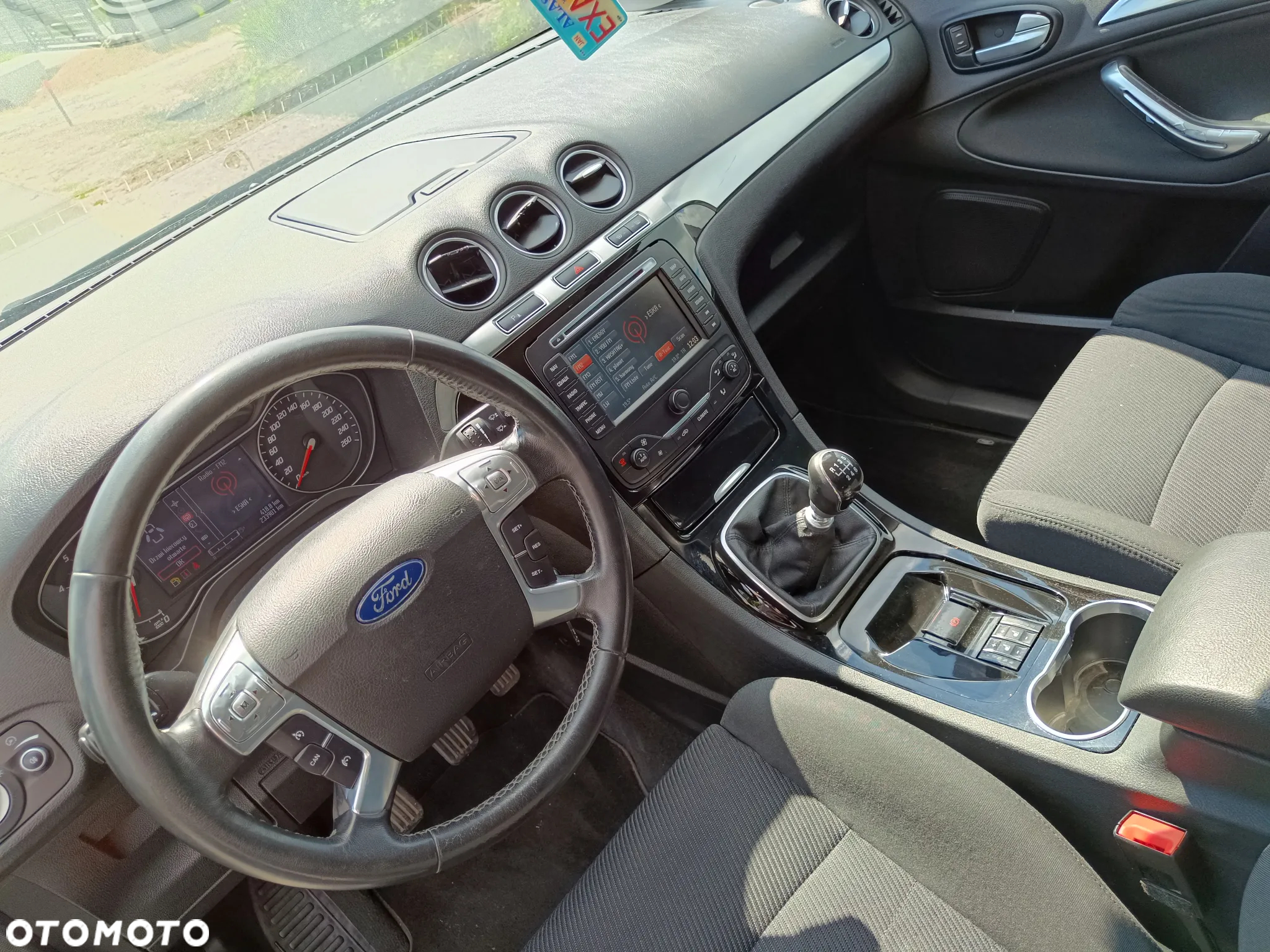 Ford S-Max 2.0 TDCi DPF Titanium - 10
