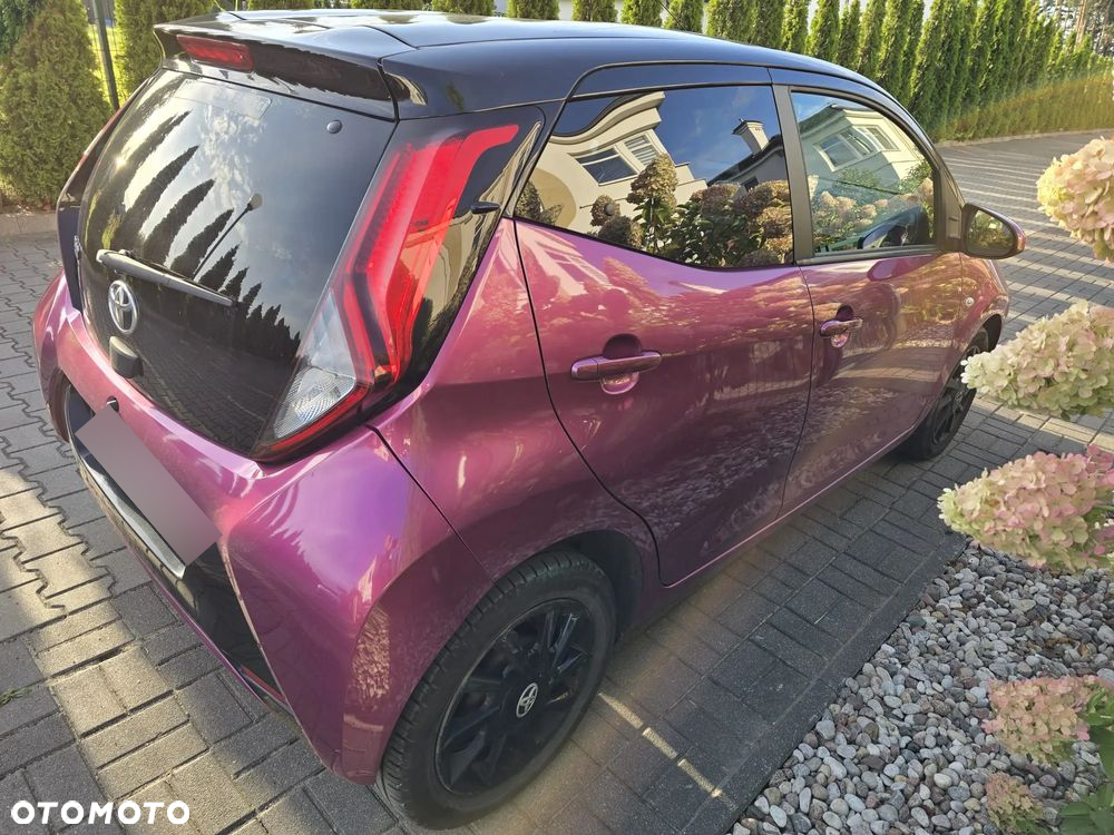 Toyota Aygo 1.0 VVT-i Color Edition - 2