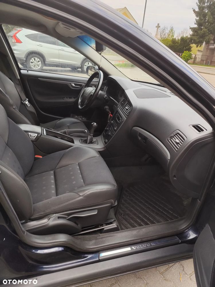 Volvo V70 2.4 Edition - 10