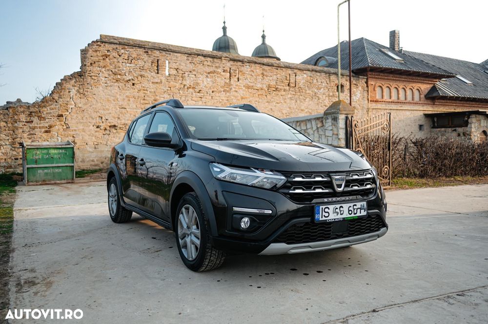 Dacia Sandero TCe 90 MT6 Comfort - 1