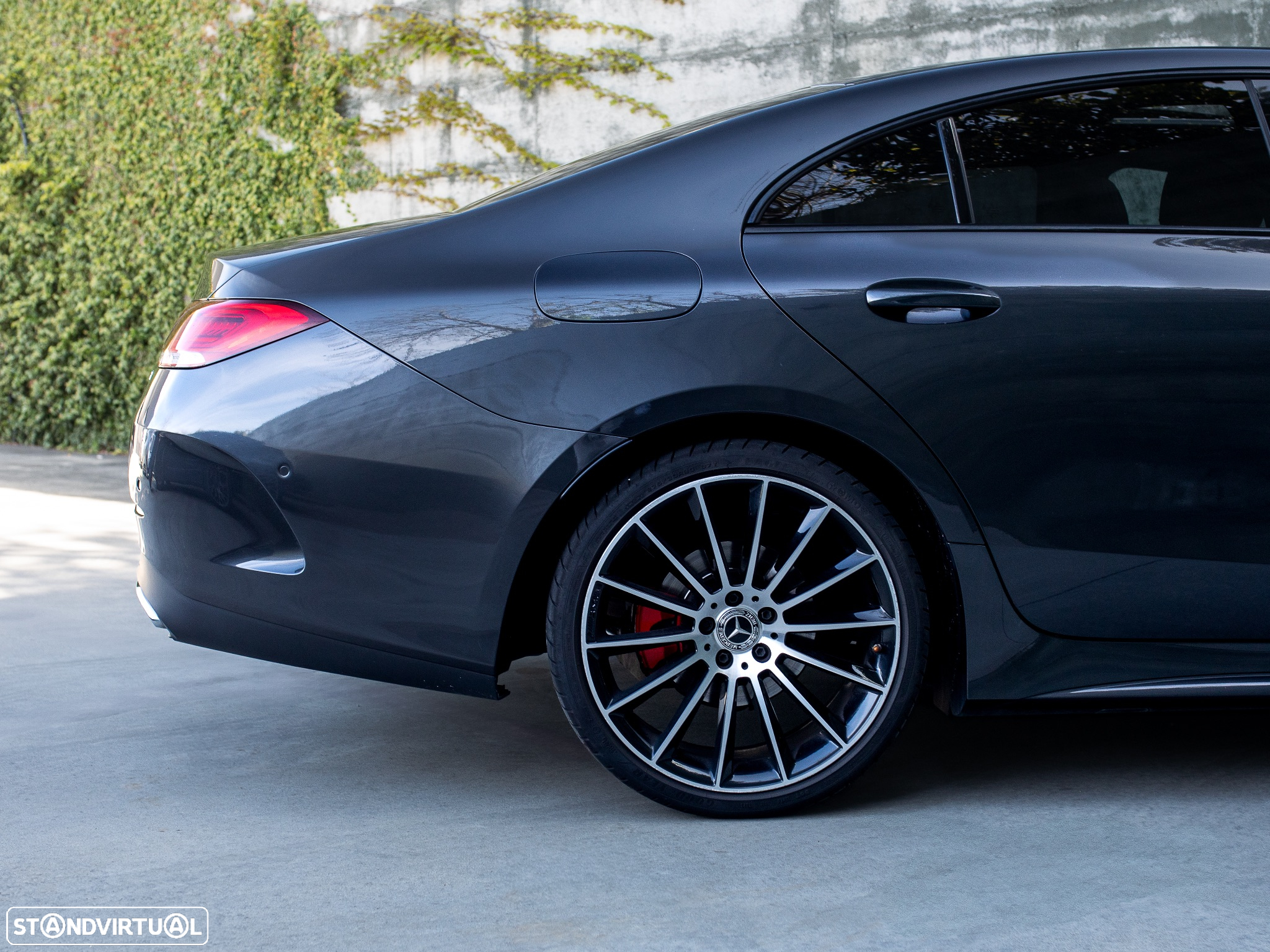 Mercedes-Benz CLS 300 d AMG Line - 16