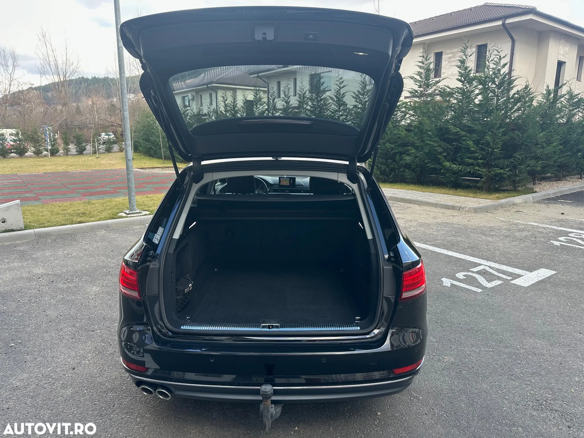 Audi A4 Avant 2.0 TDI ultra S tronic - 10