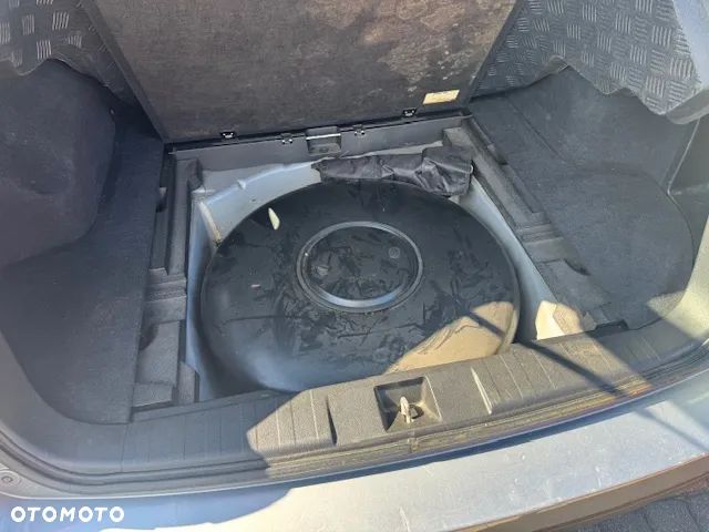 Subaru Outback - 12