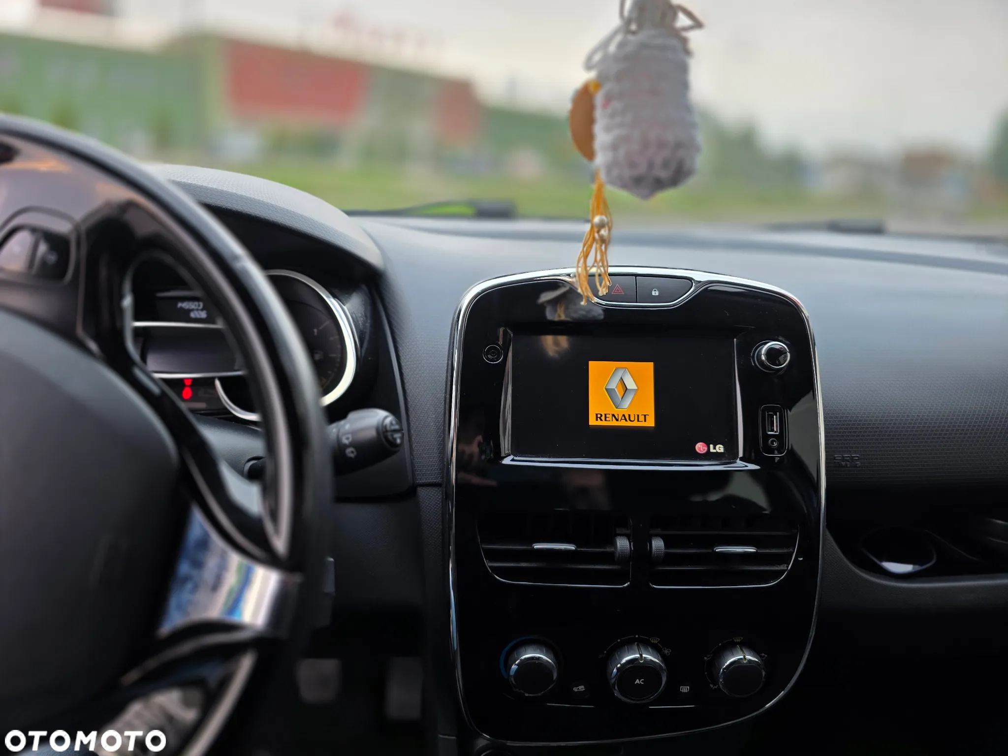 Renault Clio 1.2 16V Alize - 3