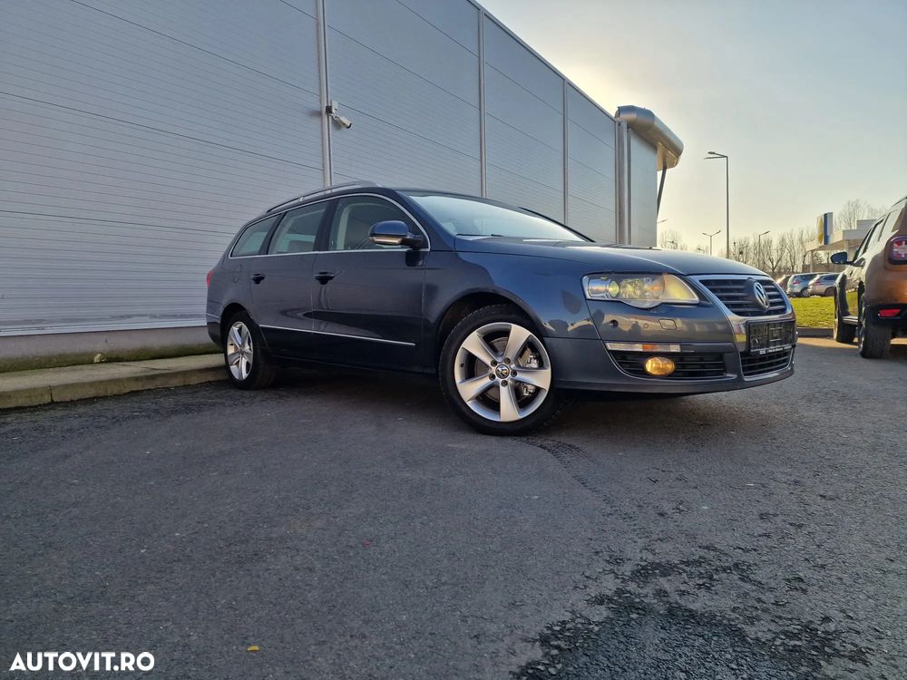 Volkswagen Passat 2.0 TDI DPF Highline - 25