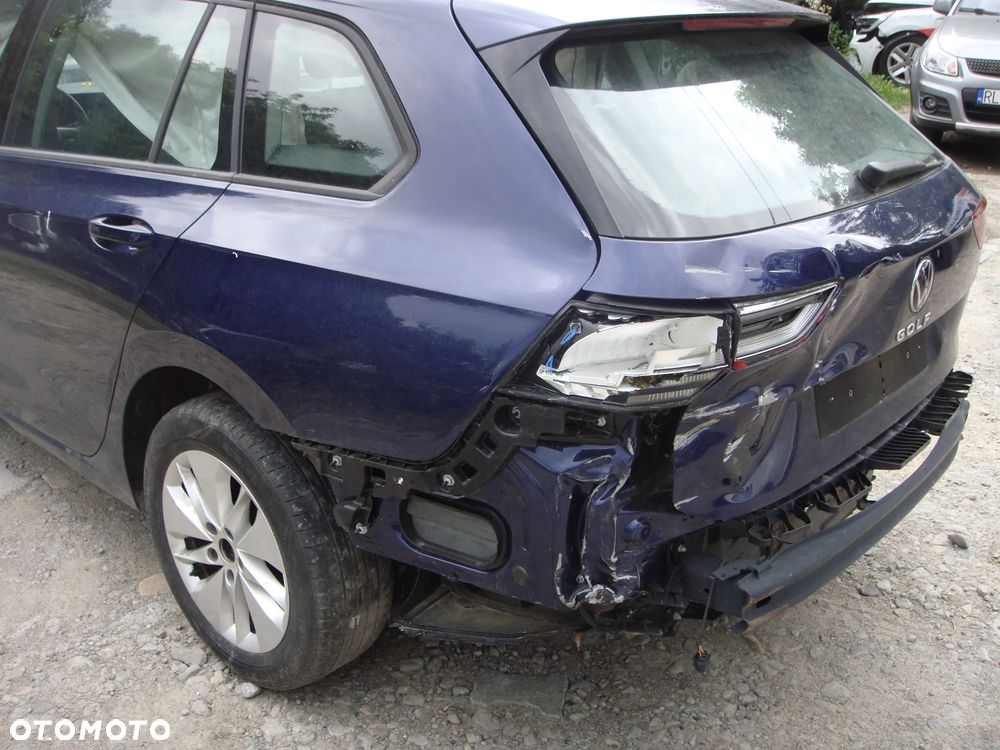 Volkswagen Golf - 9