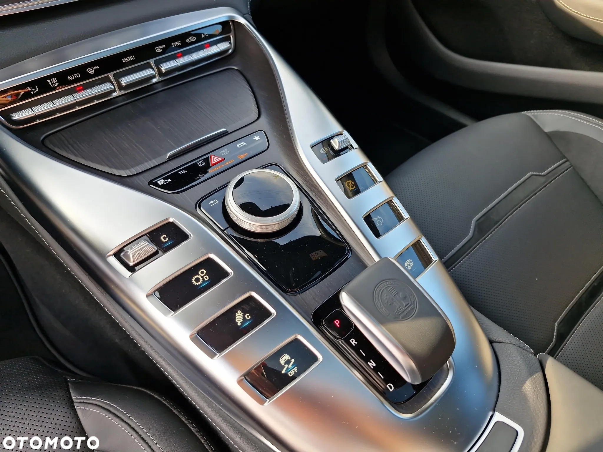 Mercedes-Benz AMG GT 43 4-Matic+ - 16