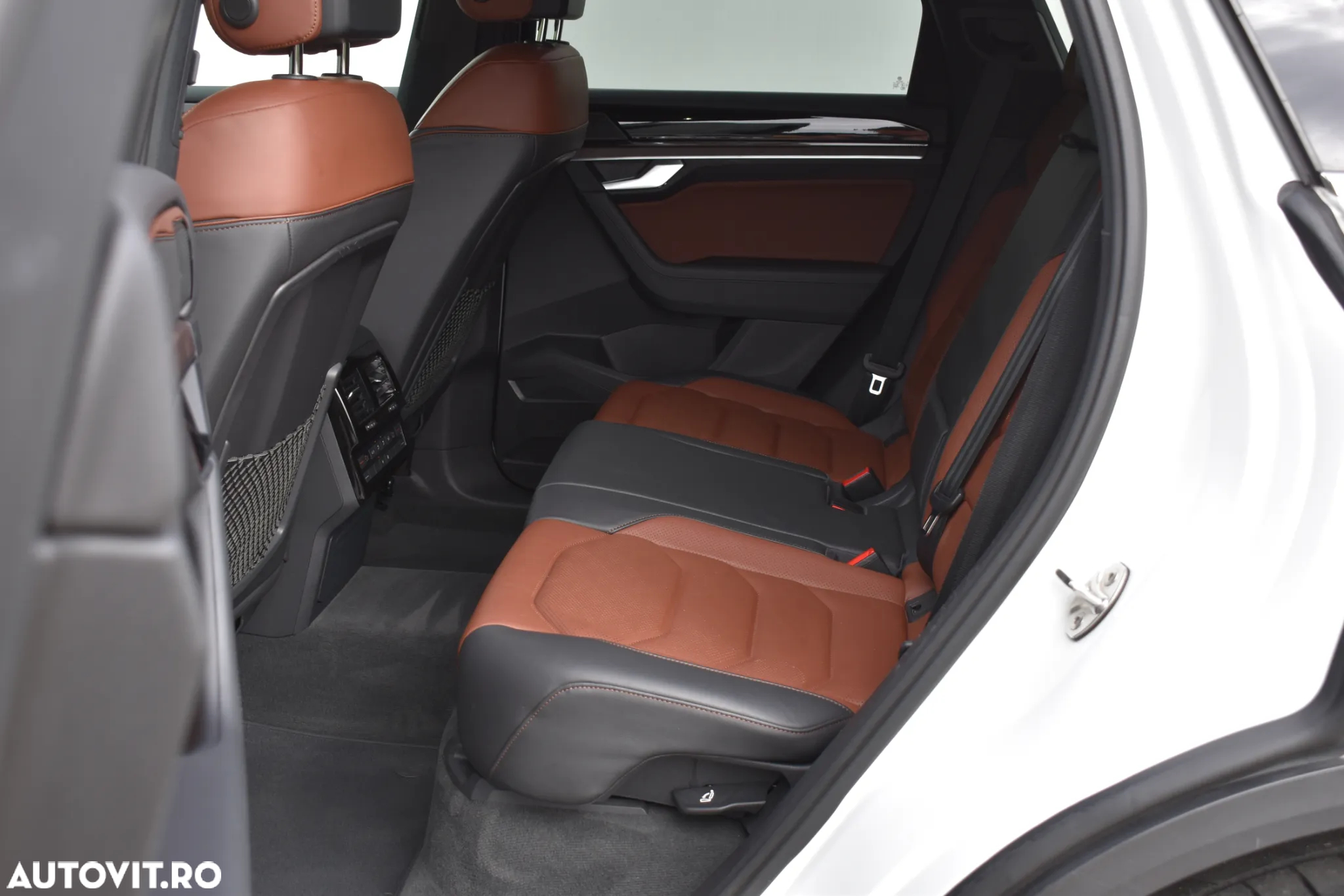 Volkswagen Touareg 3.0 V6 TDI 4Motion DPF Automatik Atmosphere - 8