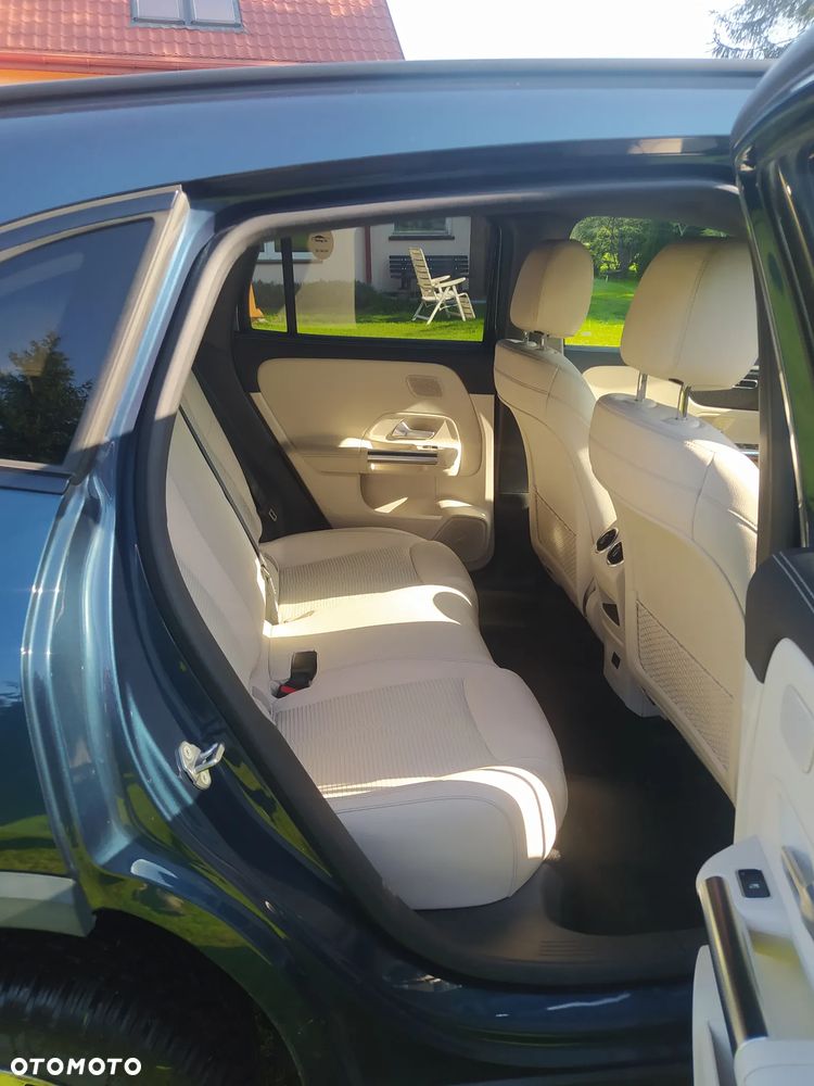 Mercedes-Benz GLA 200 - 29