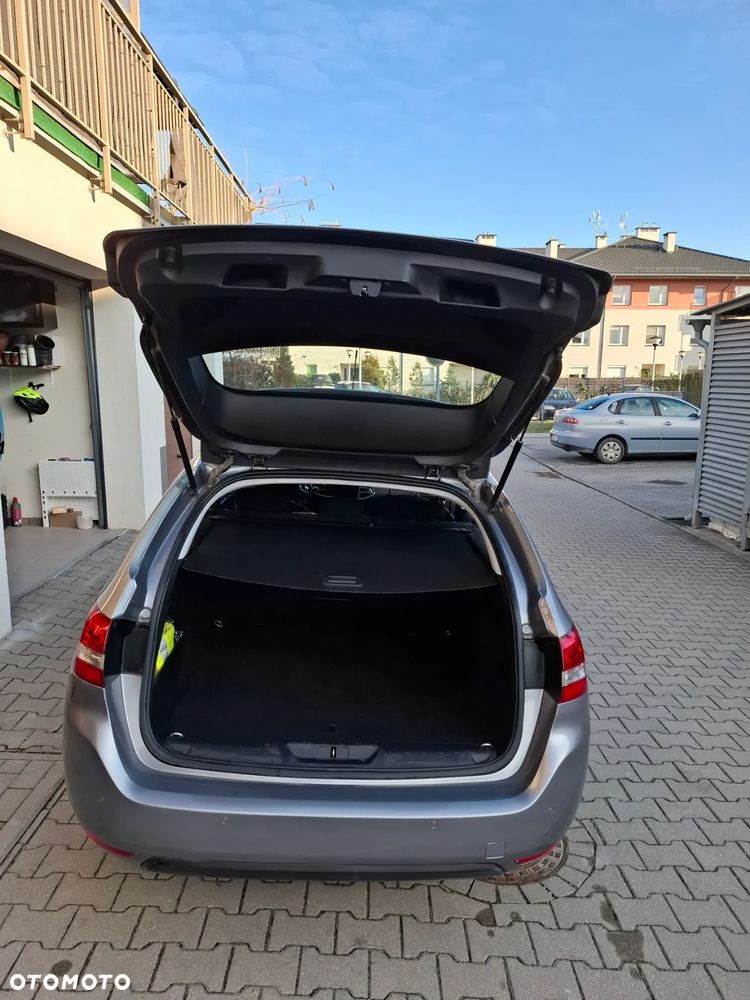 Peugeot 308 - 7