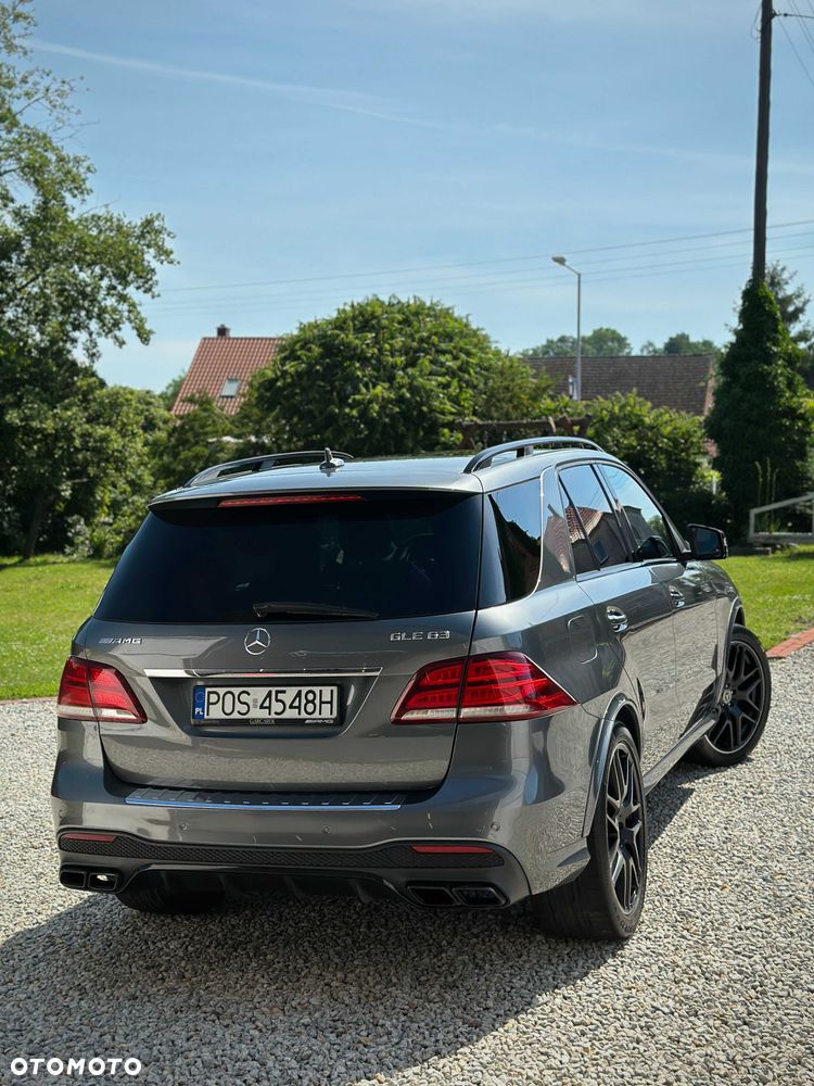 Mercedes-Benz GLE - 4