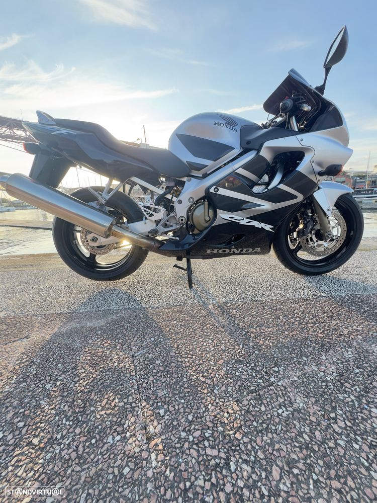 Honda CBR 600 F4 I - 4