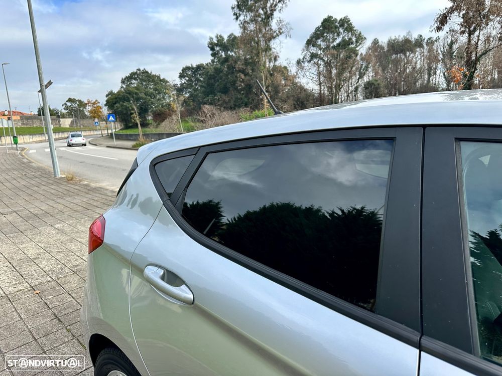 Ford Fiesta 1.1 Ti-VCT Business - 13