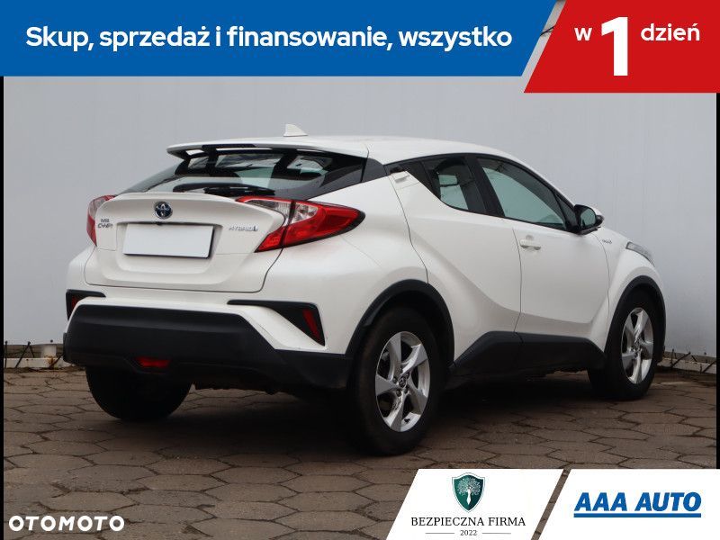 Toyota C-HR - 6