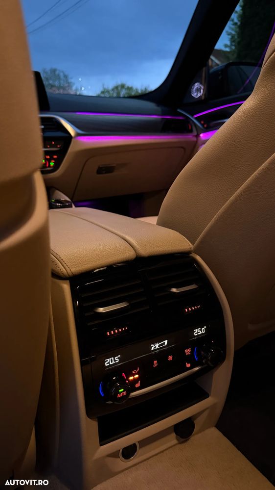 BMW Seria 5 540i xDrive Aut. Sport Line - 25