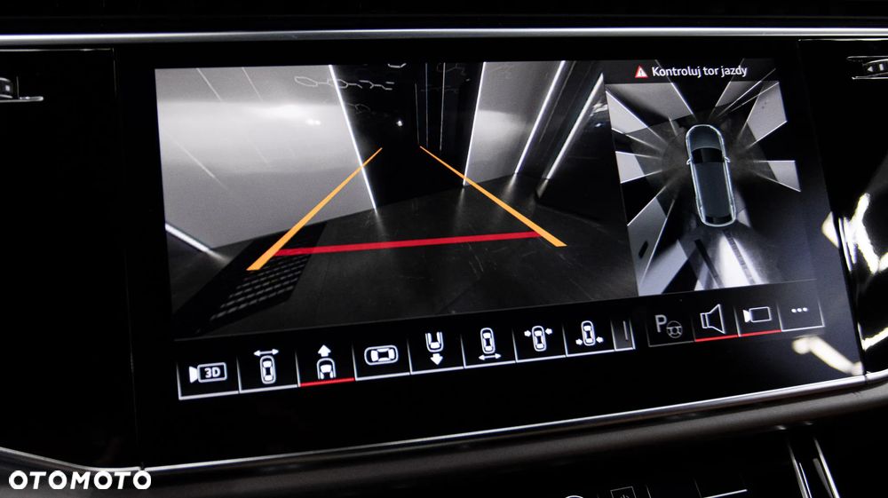 Audi Q8 55 TFSI mHEV Quattro Tiptronic - 32