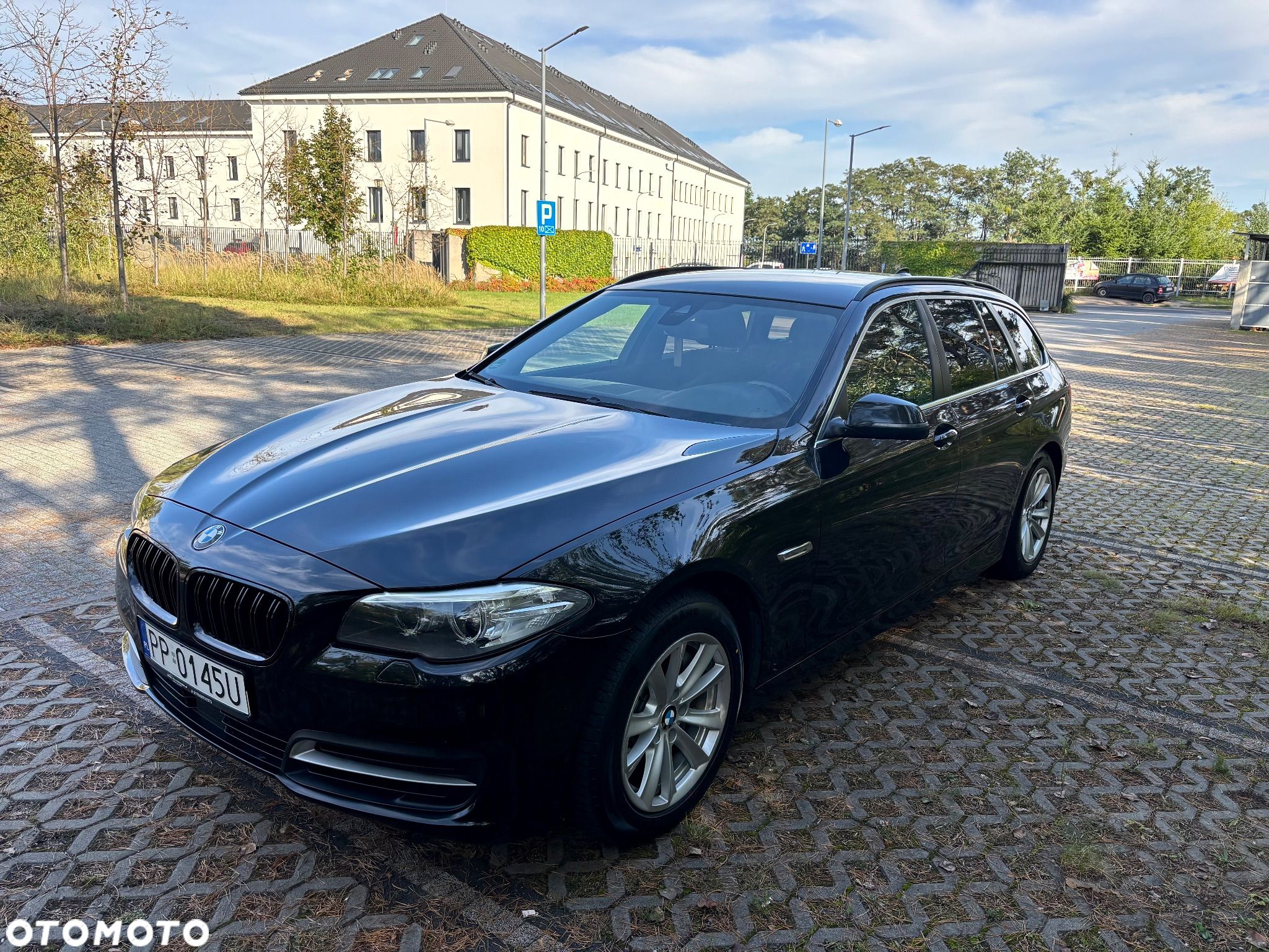 BMW Seria 5 525d xDrive - 1