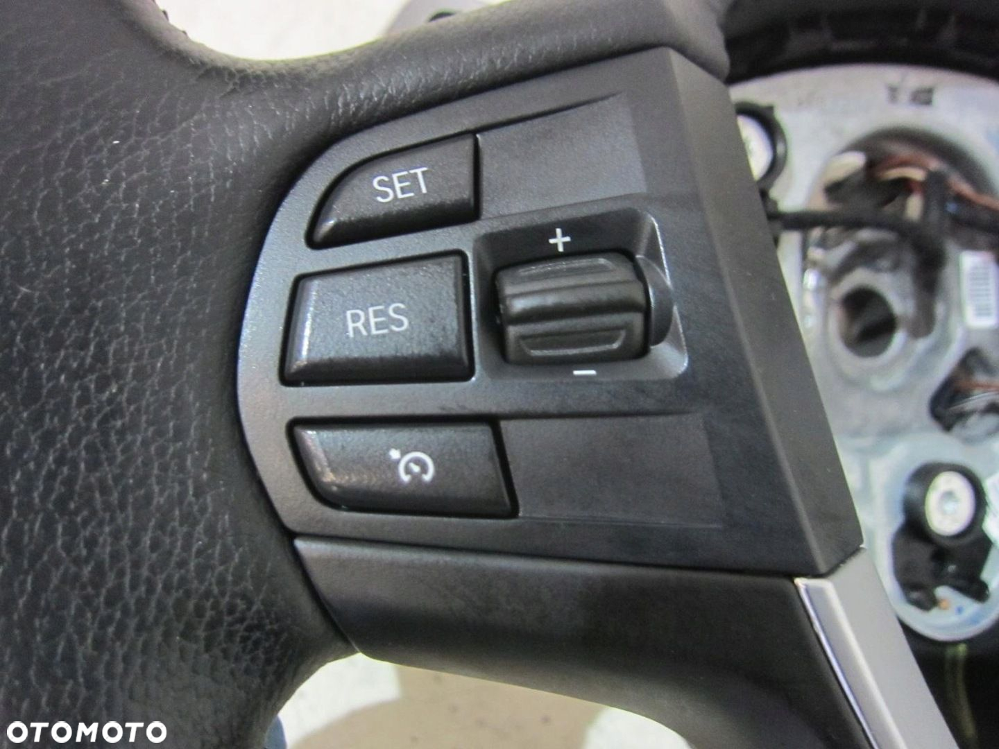 BMW X3 F25 X4 KIEROWNICA SKÓRZANA GRZANA SKÓRA ŁOPATKI SPORT 32306879927 - 3