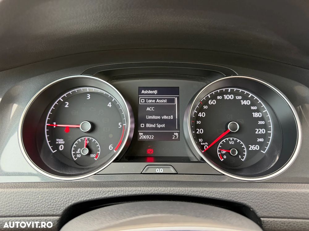 Volkswagen Golf 1.6 TDI DSG Highline - 14