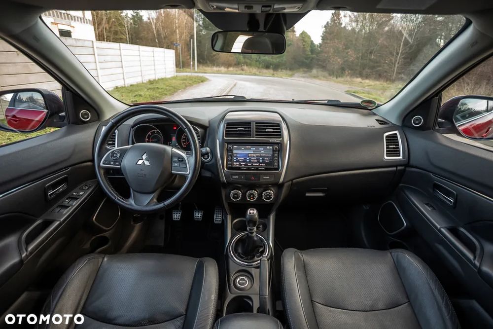 Mitsubishi ASX 1.8 DI-D 4WD Intense - 35