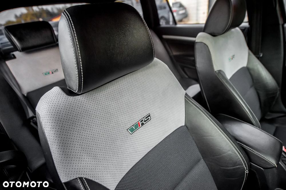 Skoda Octavia 2.0 TSI RS - 22