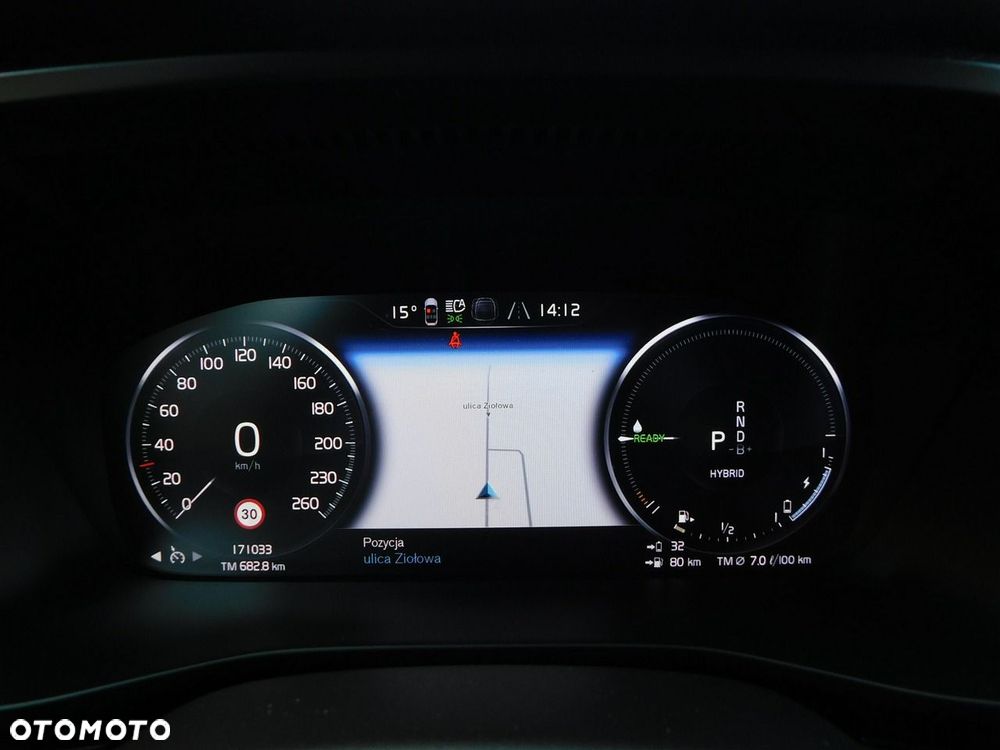 Volvo XC 40 - 19