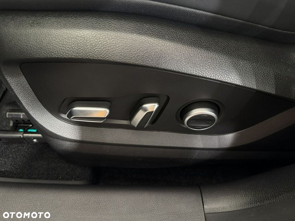 Chery Tiggo 8 - 30