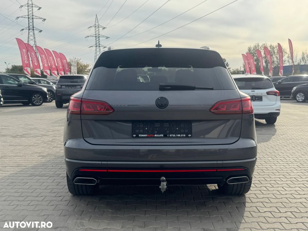 Volkswagen Touareg 3.0 V6 TDI SCR 4Motion Automatik R-Line - 6