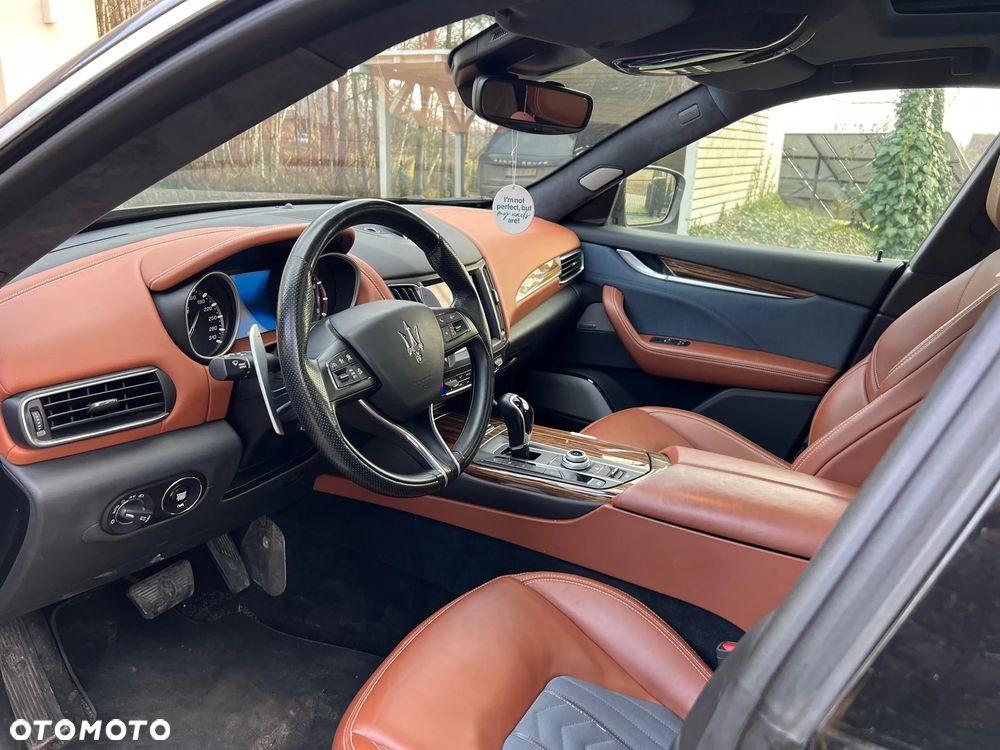 Maserati Levante S Q4 GranSport - 15