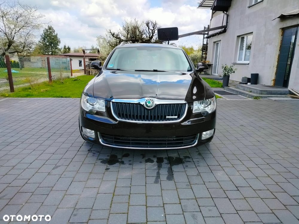Skoda Superb 1.6 TDI GreenLine - 7