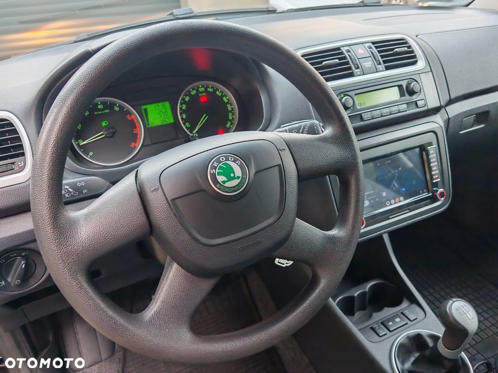 Skoda Fabia - 24