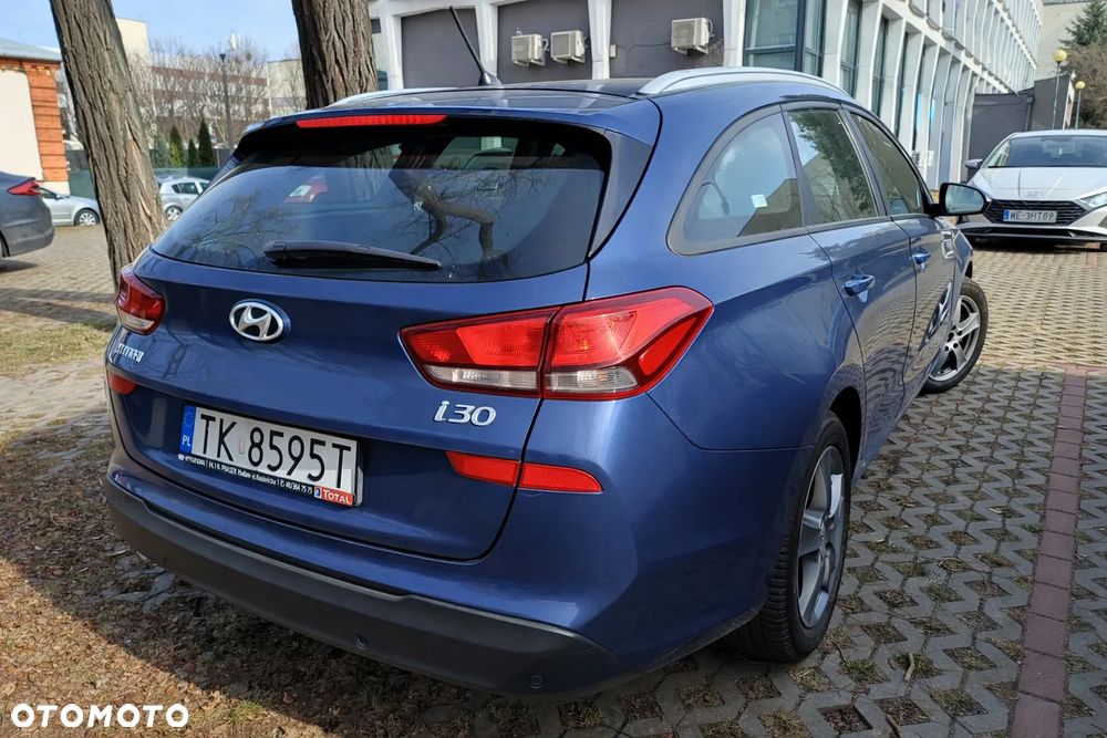 Hyundai i30 1.6 CRDi Comfort - 3