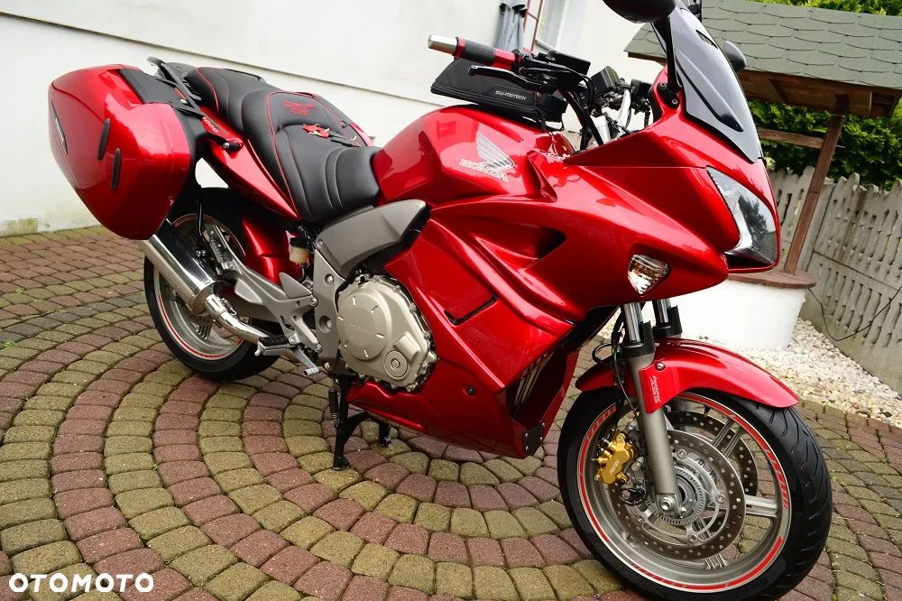 Honda CBF - 3
