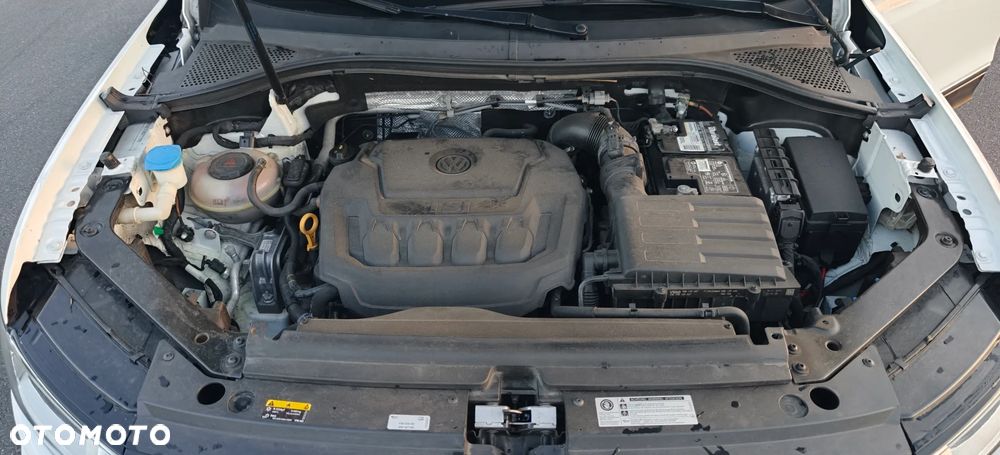 Volkswagen Tiguan Allspace - 16