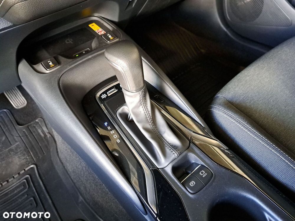 Toyota Corolla 1.8 Hybrid Comfort - 30