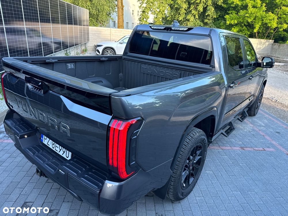 Toyota Tundra - 23